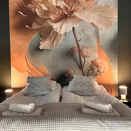 شقة Luxury With Garden Terrace, Bm Garden No2, Free Parking